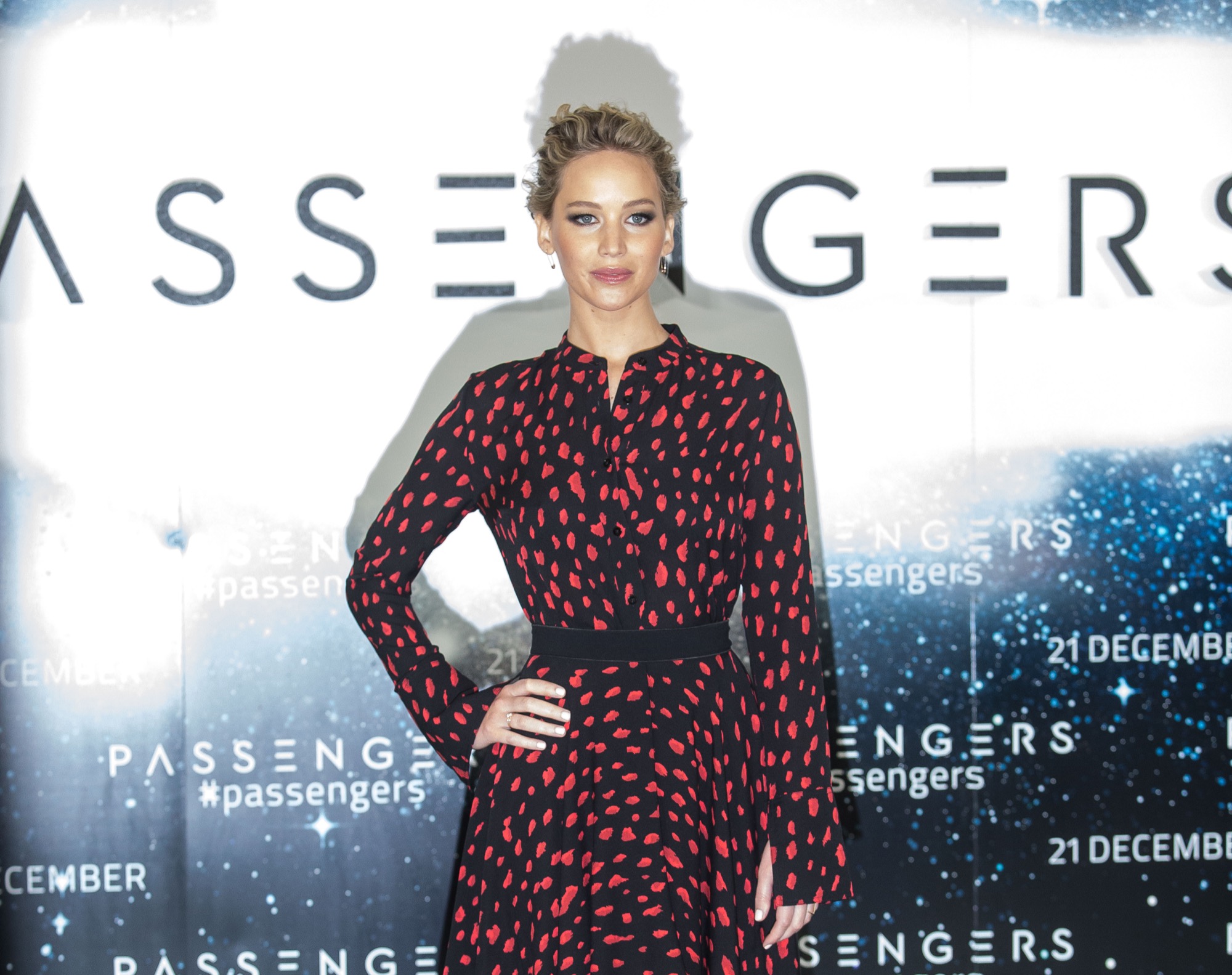 December 1st: Passengers Photocall, London, UK - 077 - Jennifer ...